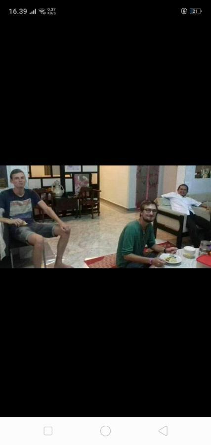 Belitung Backpacker Lägenhet Tanjung Pandan Exteriör bild