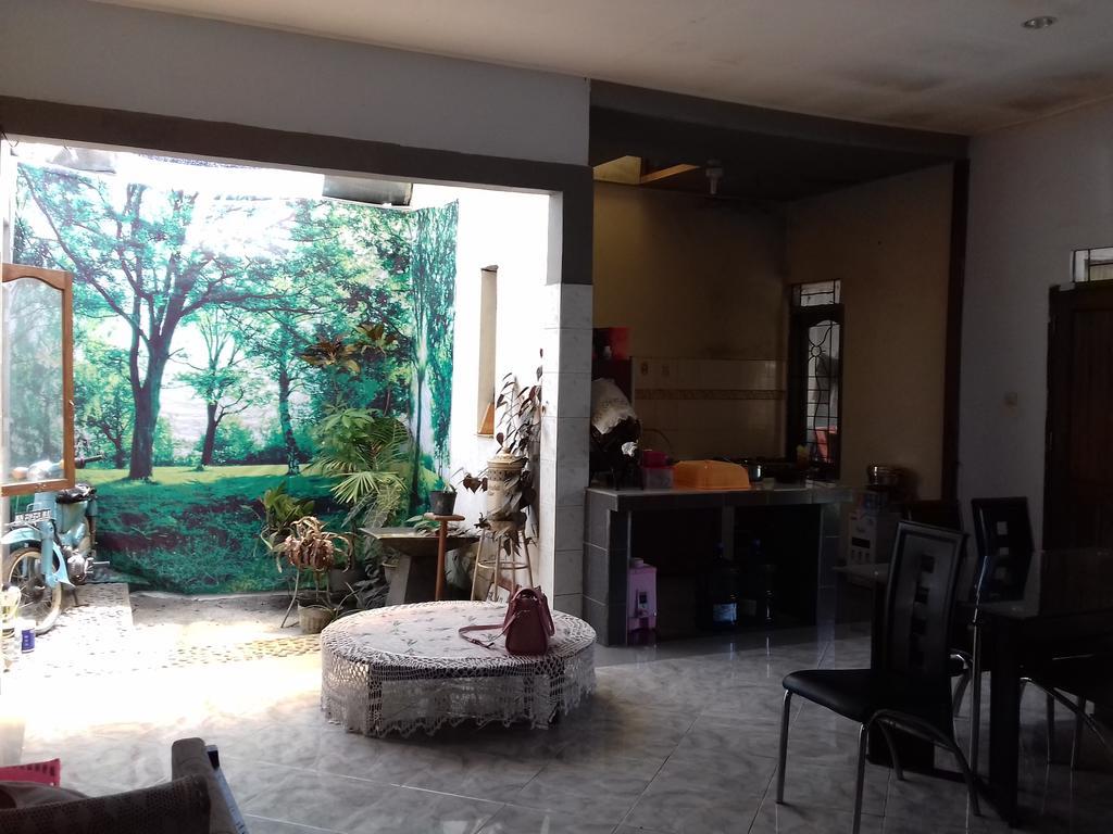 Belitung Backpacker Lägenhet Tanjung Pandan Exteriör bild