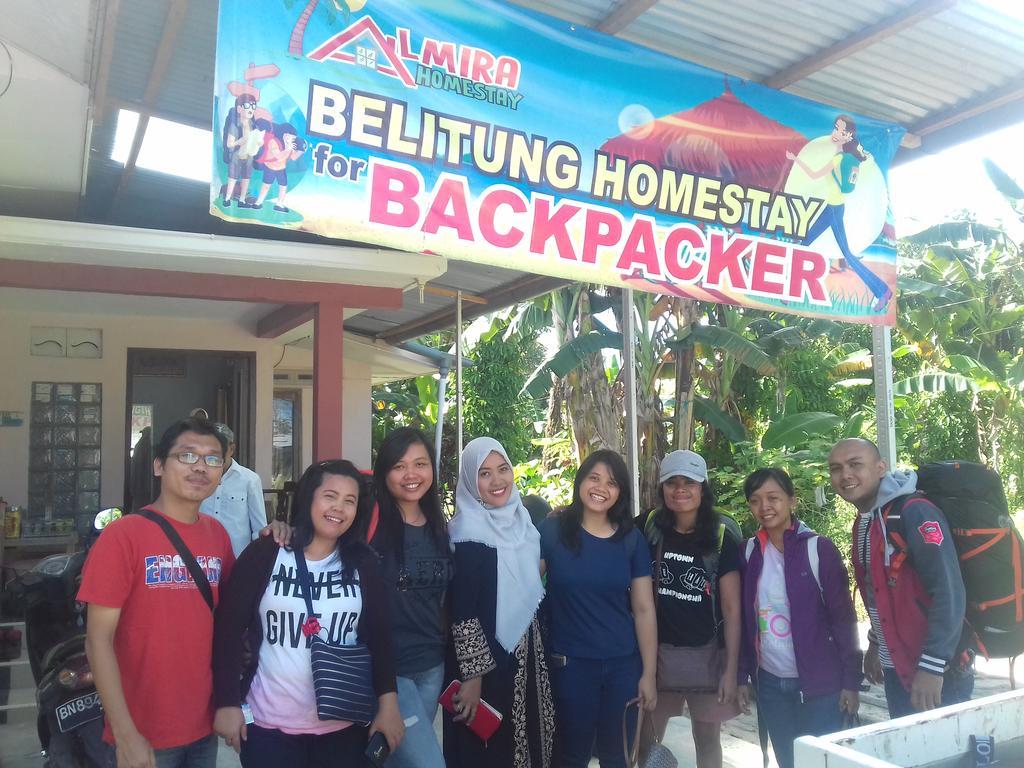Belitung Backpacker Lägenhet Tanjung Pandan Exteriör bild